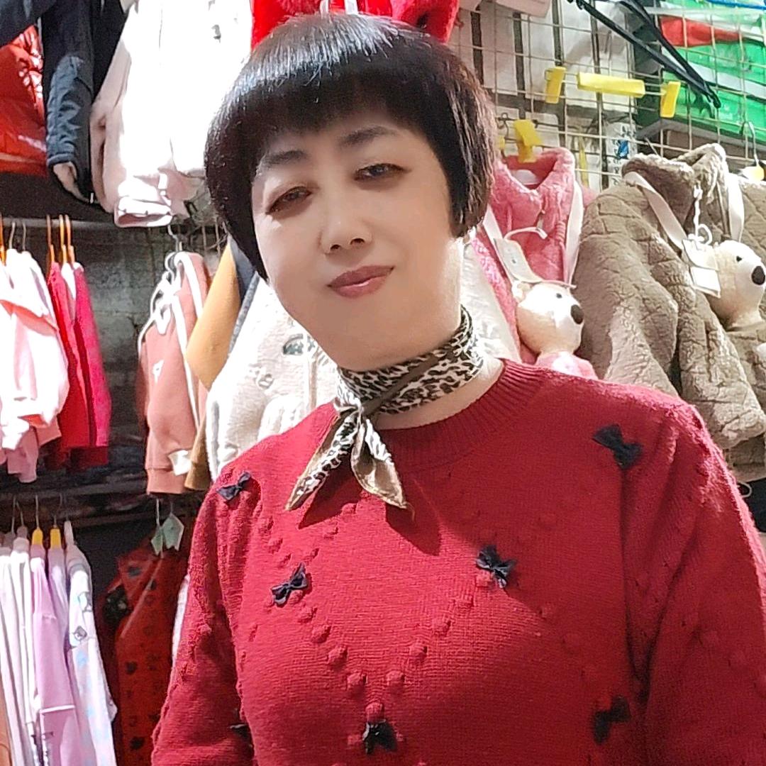 小苏（时尚潮流女装.鞋类.包包）