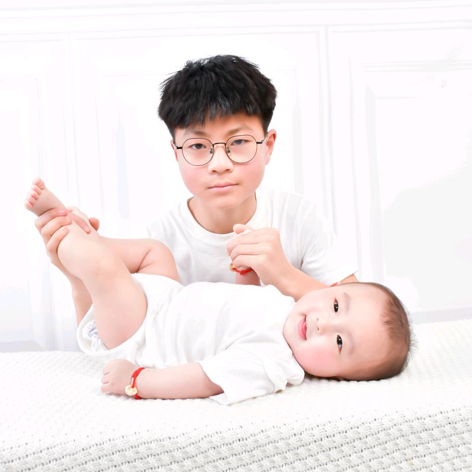 太平腾飞鼓舞队 艳芳