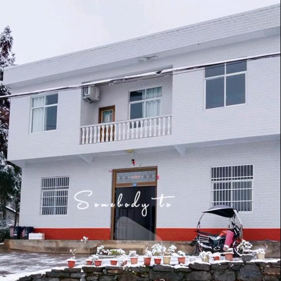 Hello 荣哥，真心换不了真情哦