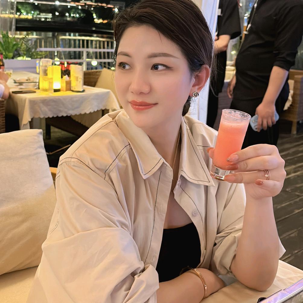 金金很爱美