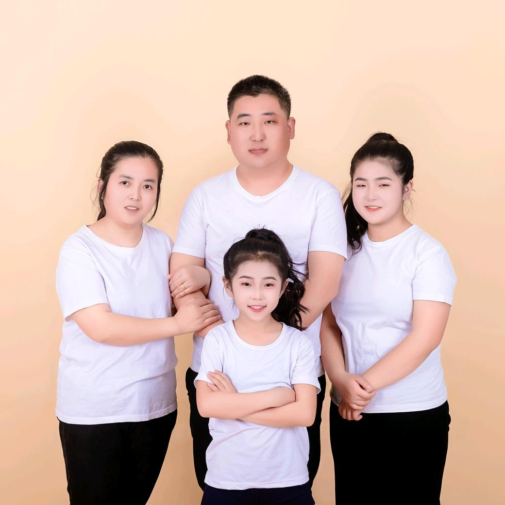 小精灵传递健康帮助别人成就自己