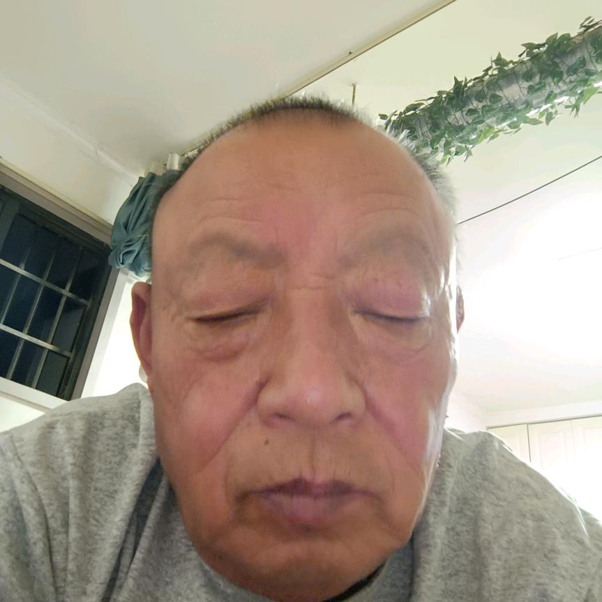 庞余良
