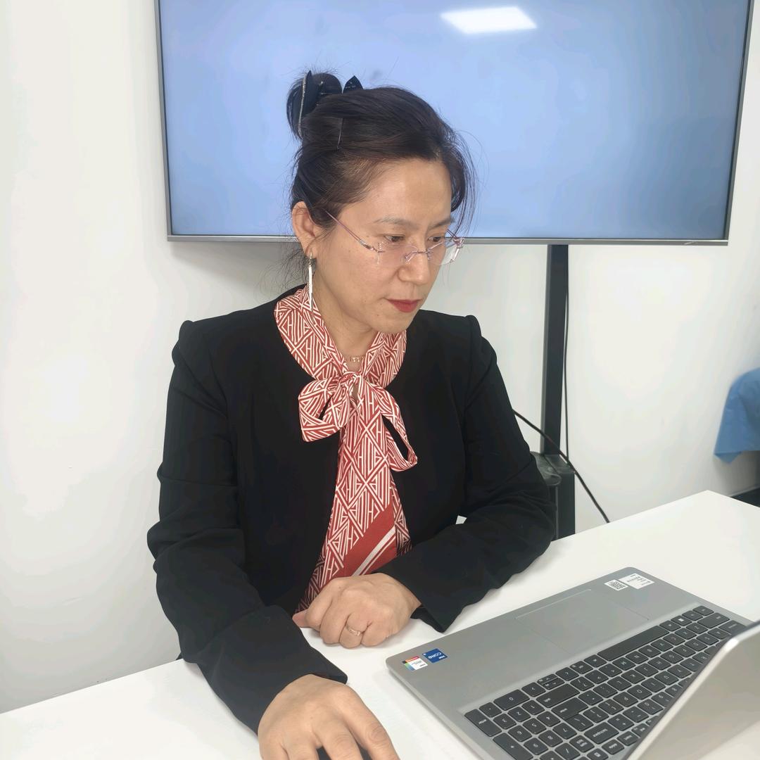 牡丹江星河财税冯会计