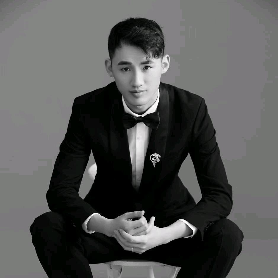 裴老师拉丁舞～大胡老师