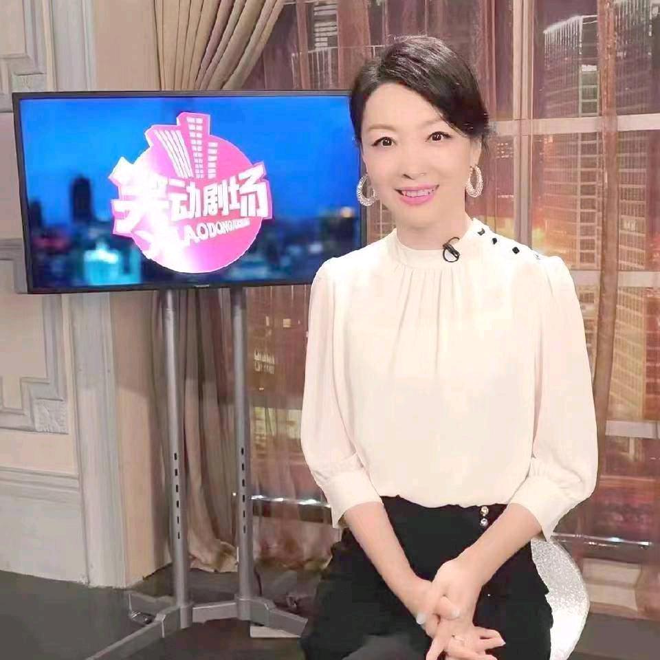 济南张姐（晚6点8分)开播