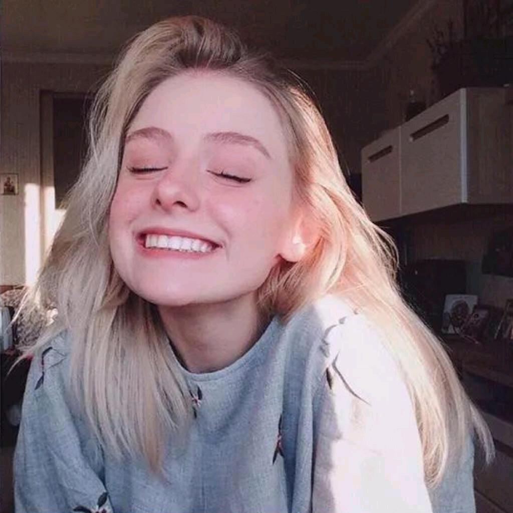 咩咩🐏看月亮🌙