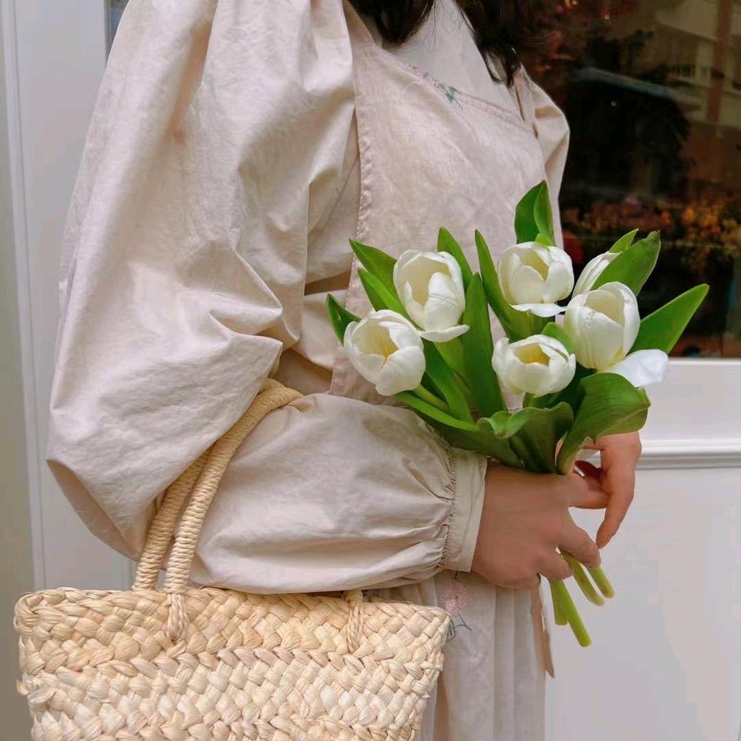 花思忆花颜语鲜花店