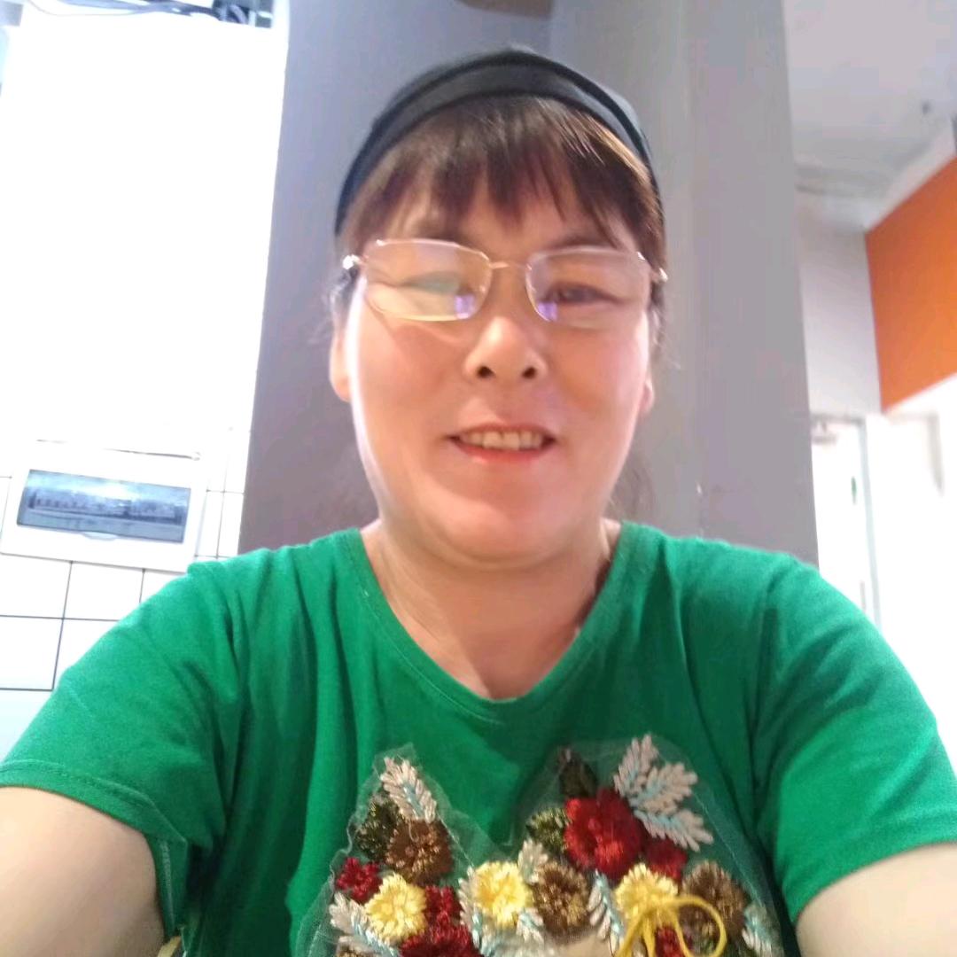 平平安安，小妮