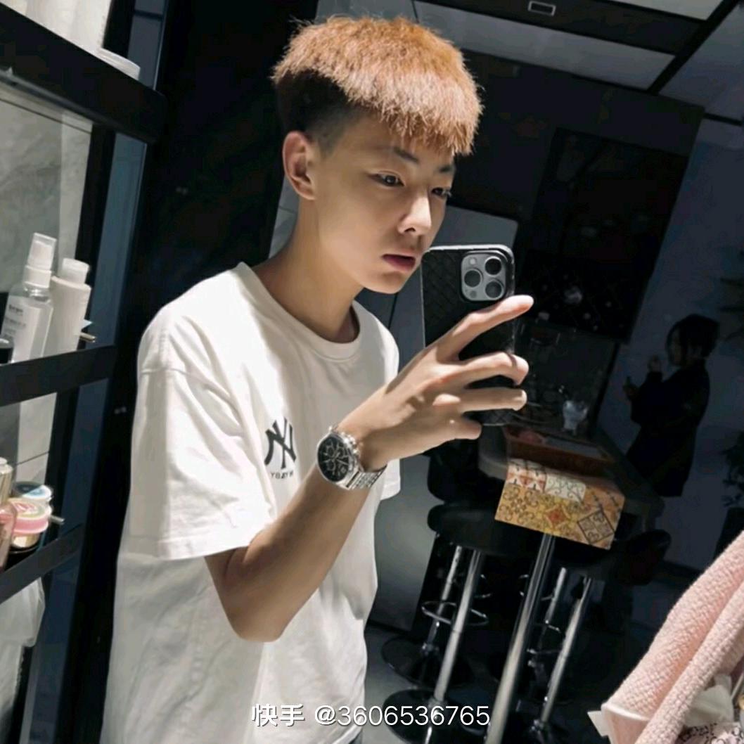 张玉博