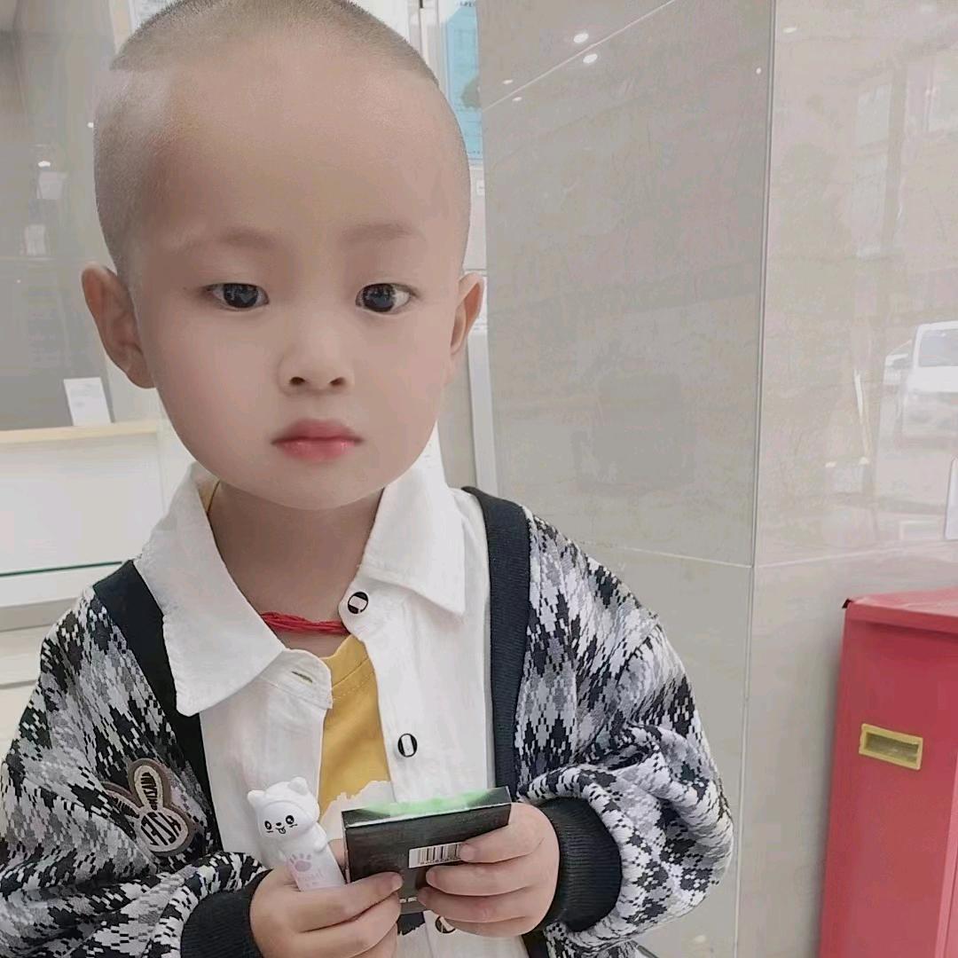 yan   老三