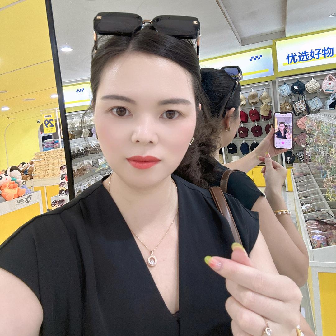 严选好物同款在橱窗