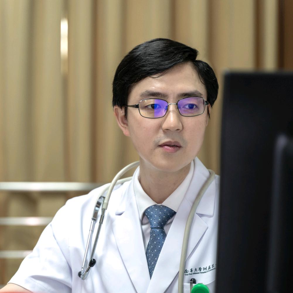 男科大夫刘伯龙