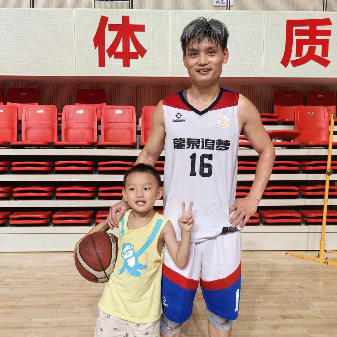 开台球厅的火锅宾馆