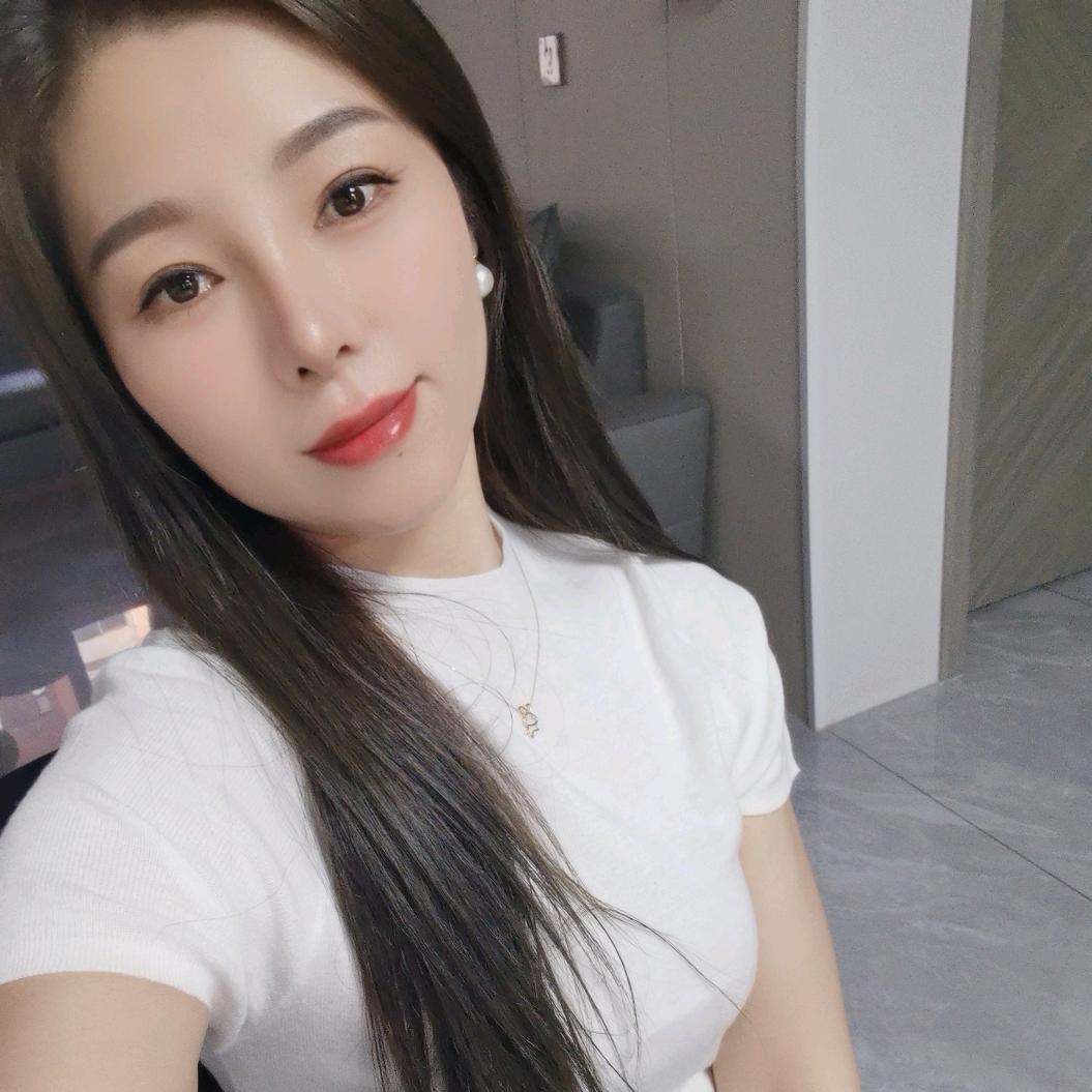 小阿姨👑