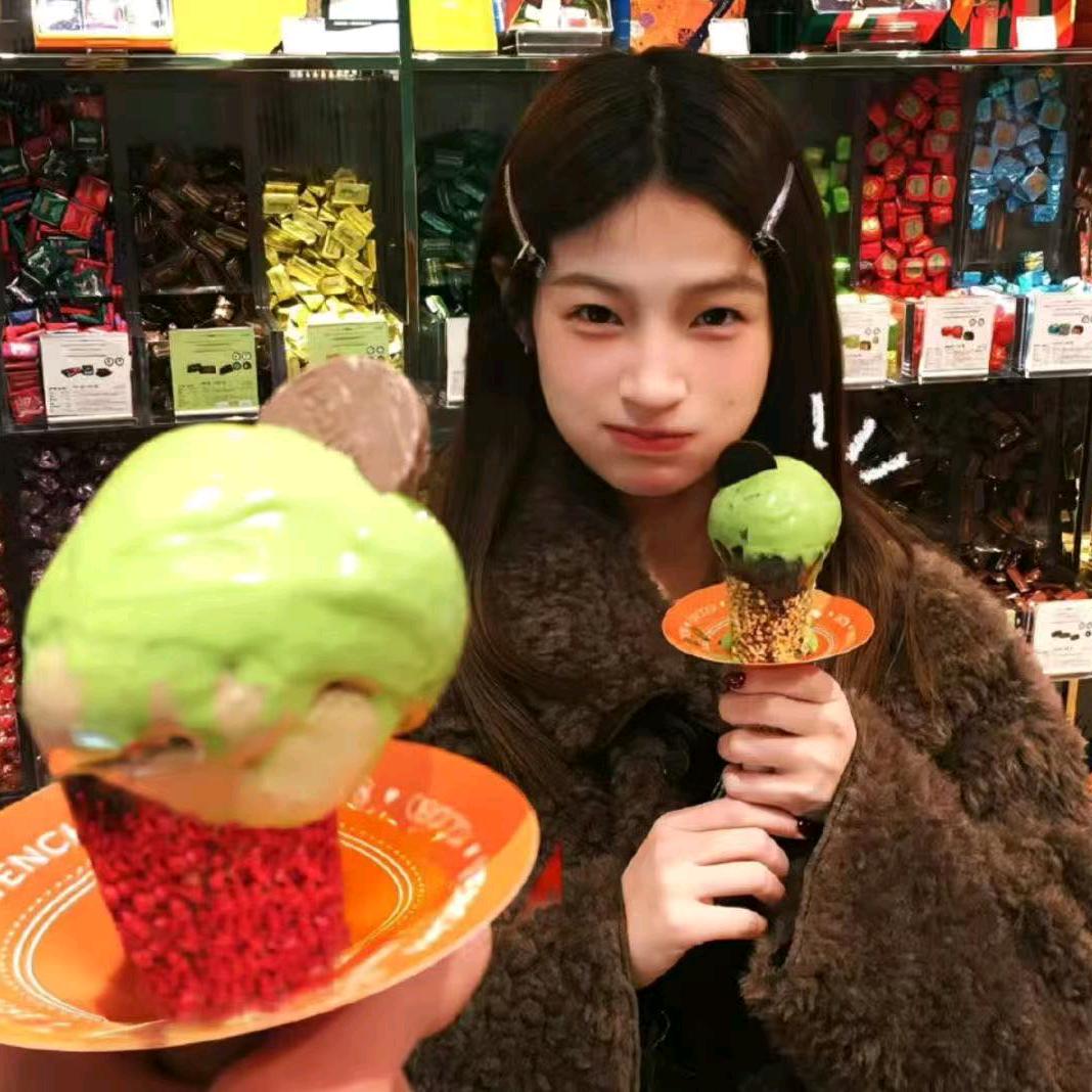 小🐏吃草