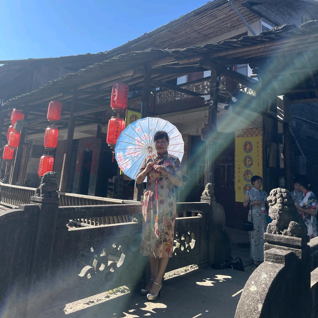 烟花三月🍀