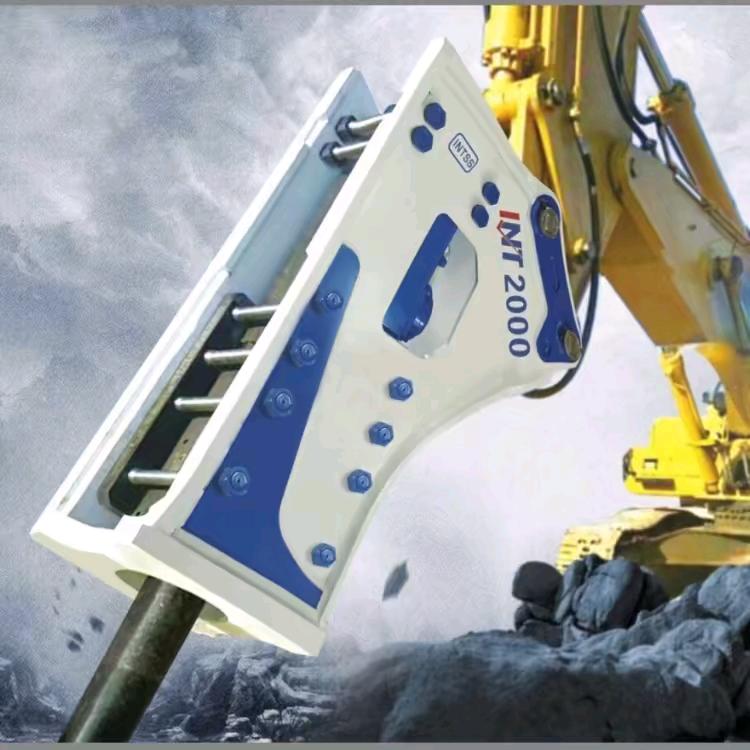 张鹏《水山破碎锤》高压油管