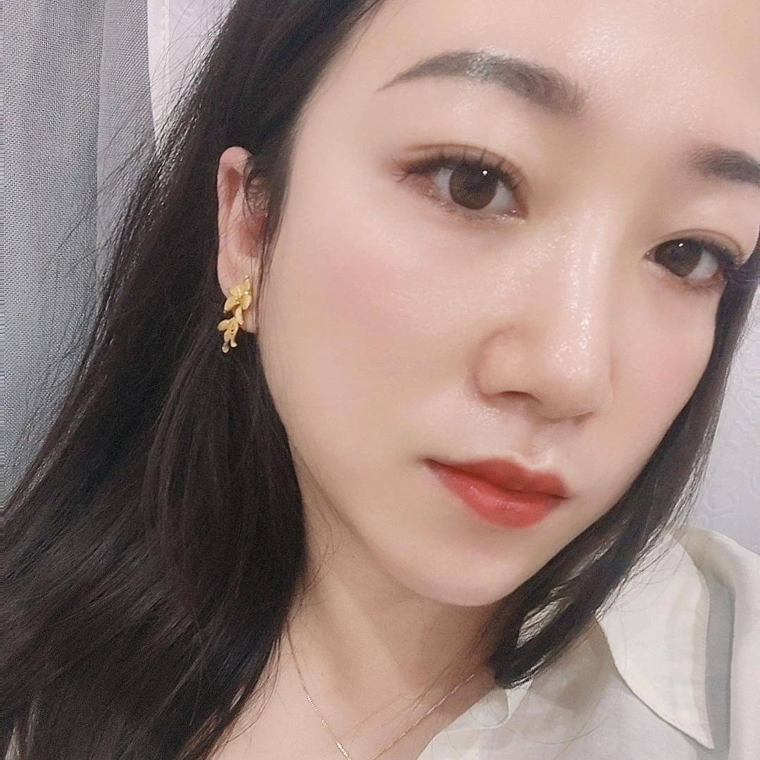 怦   然   心  董