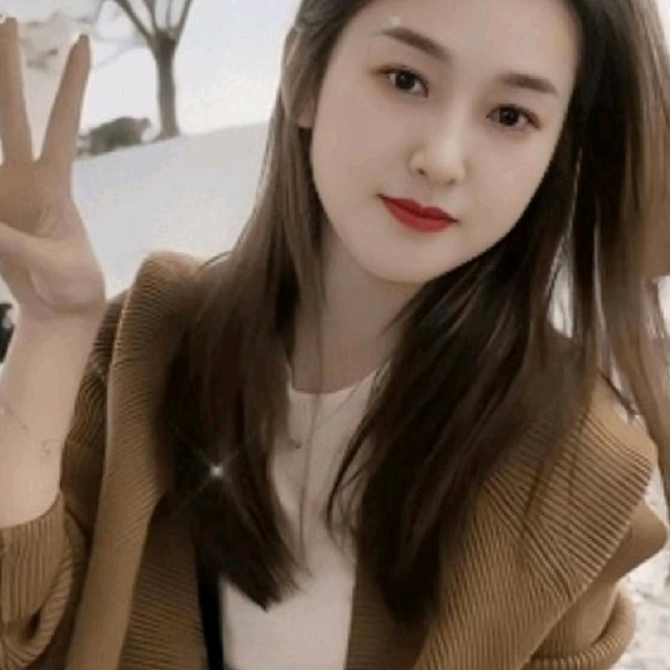 英子
