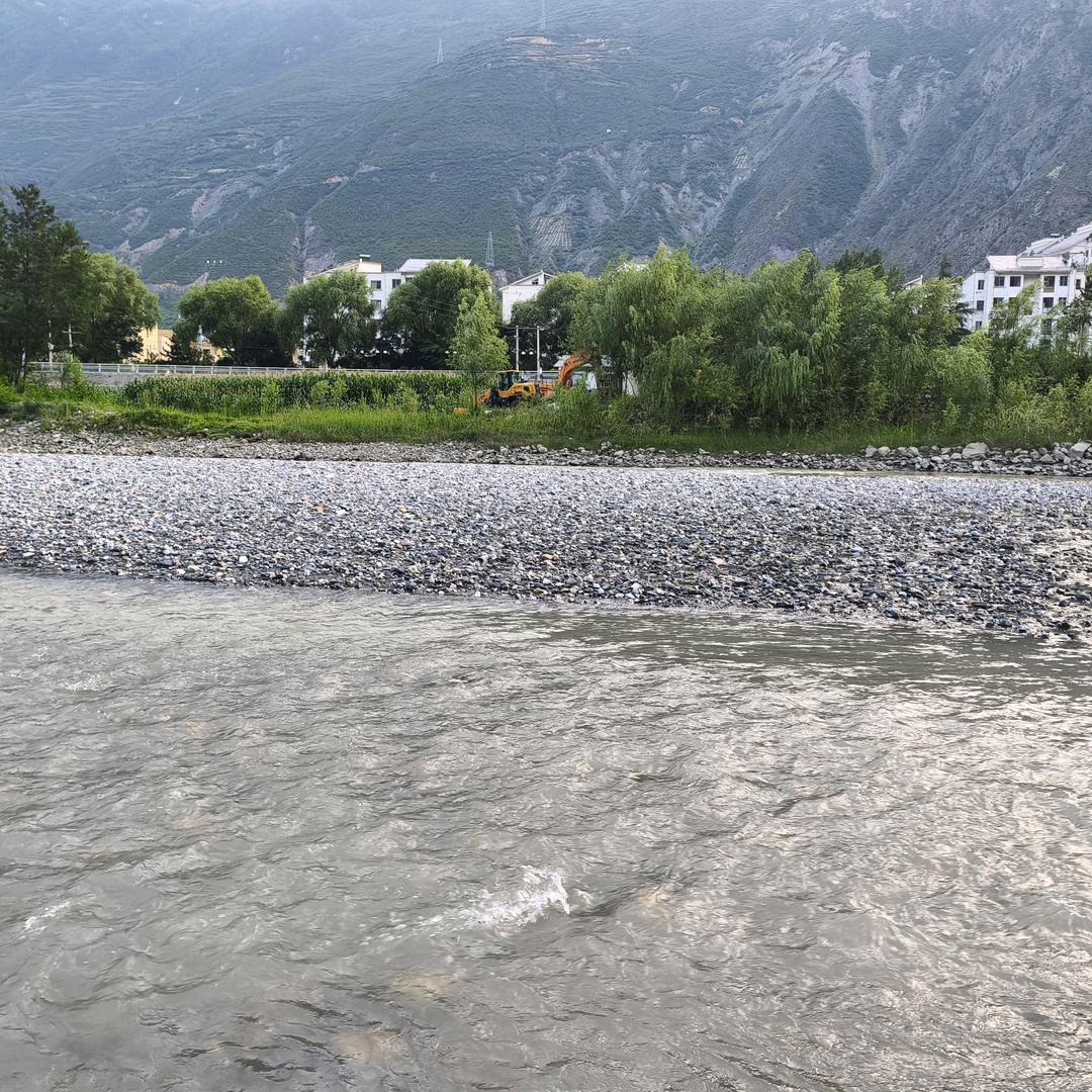 万水千山皆过客