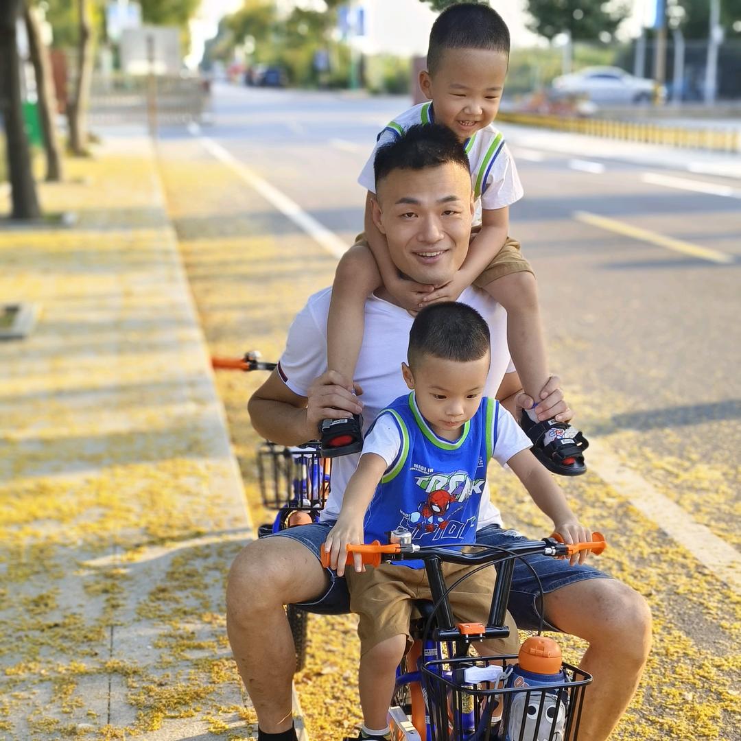 金汇街星期衣(自装中)