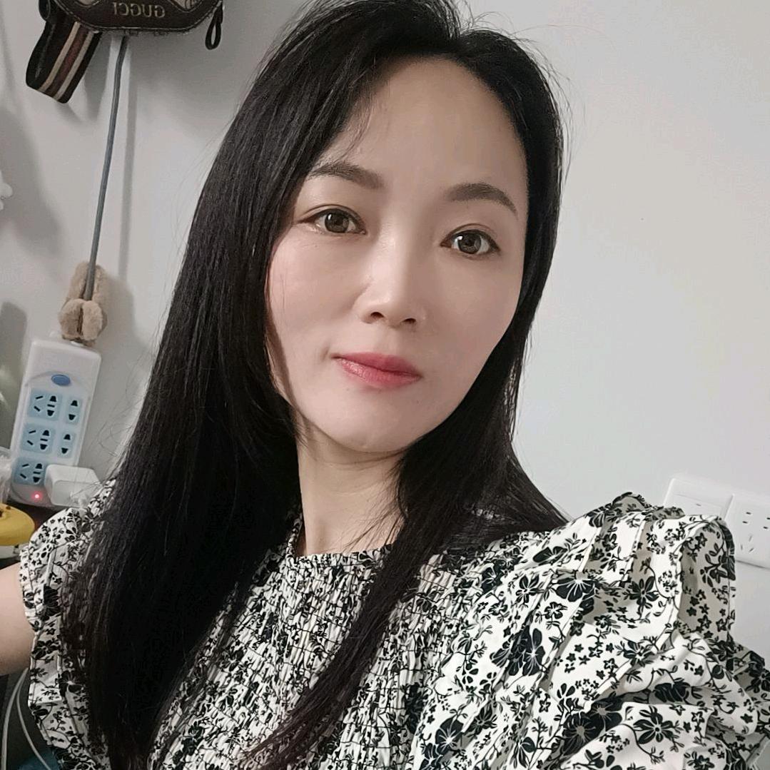 杨恋