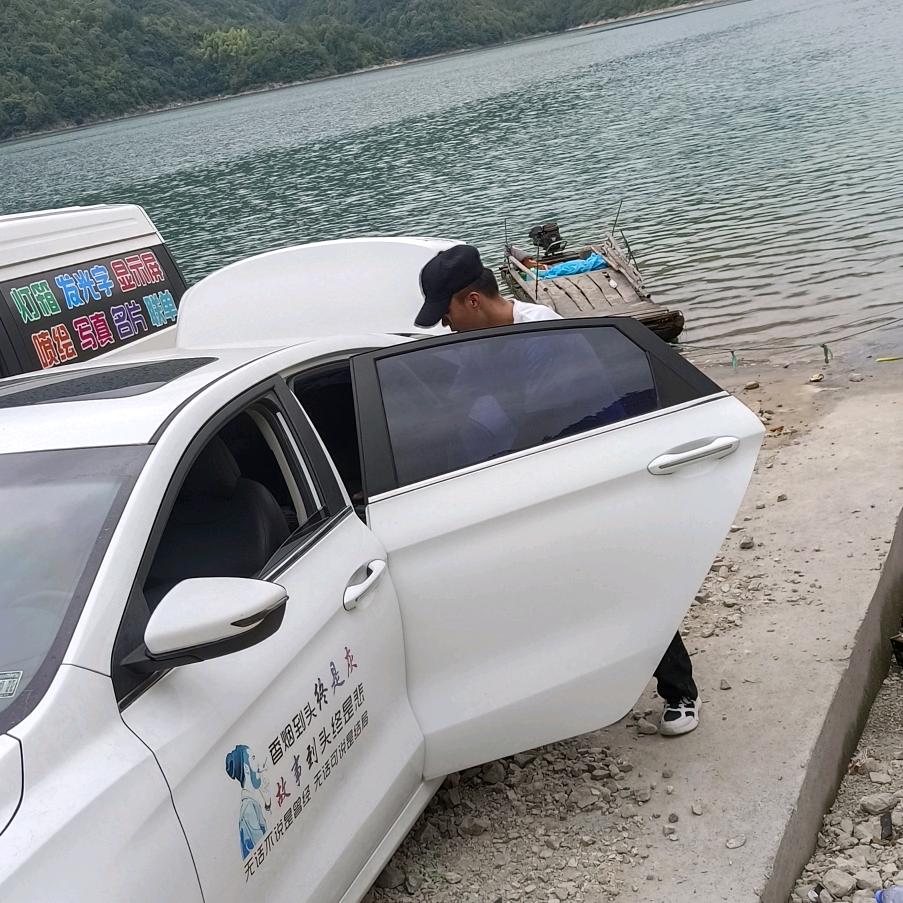 时光流逝慢慢淡忘
