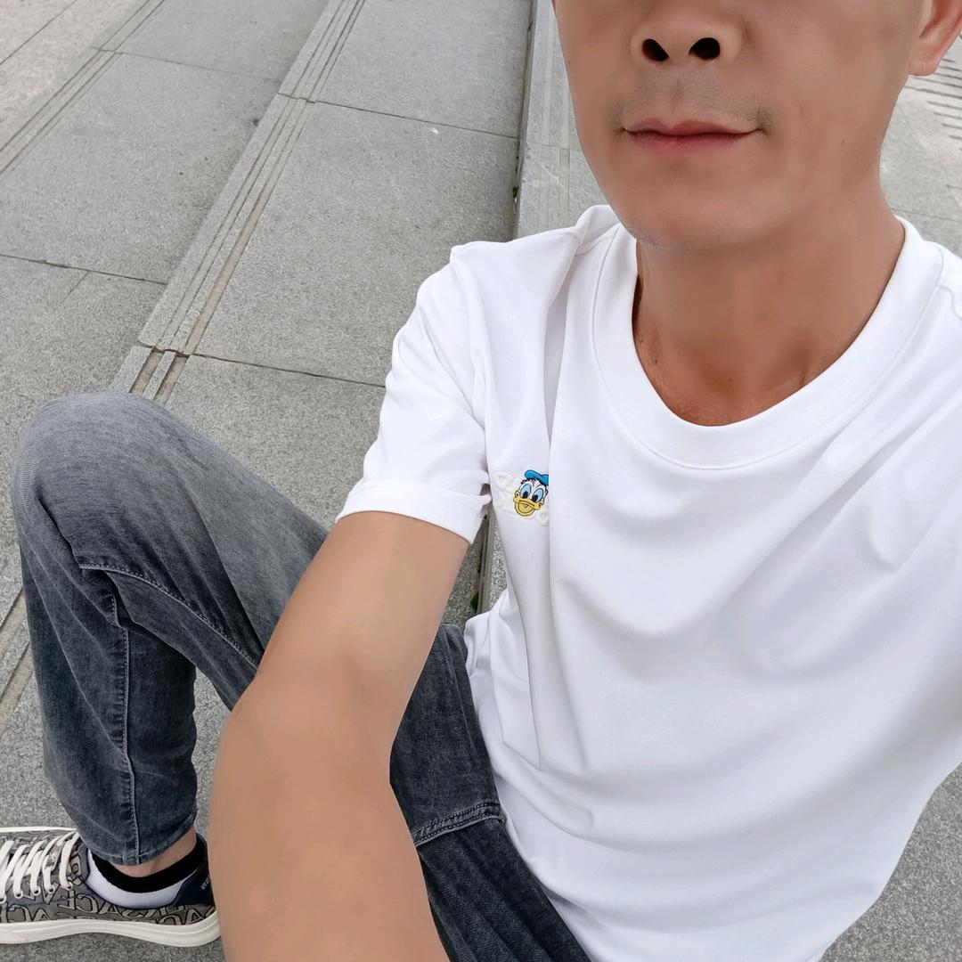 世界这么黑我信谁