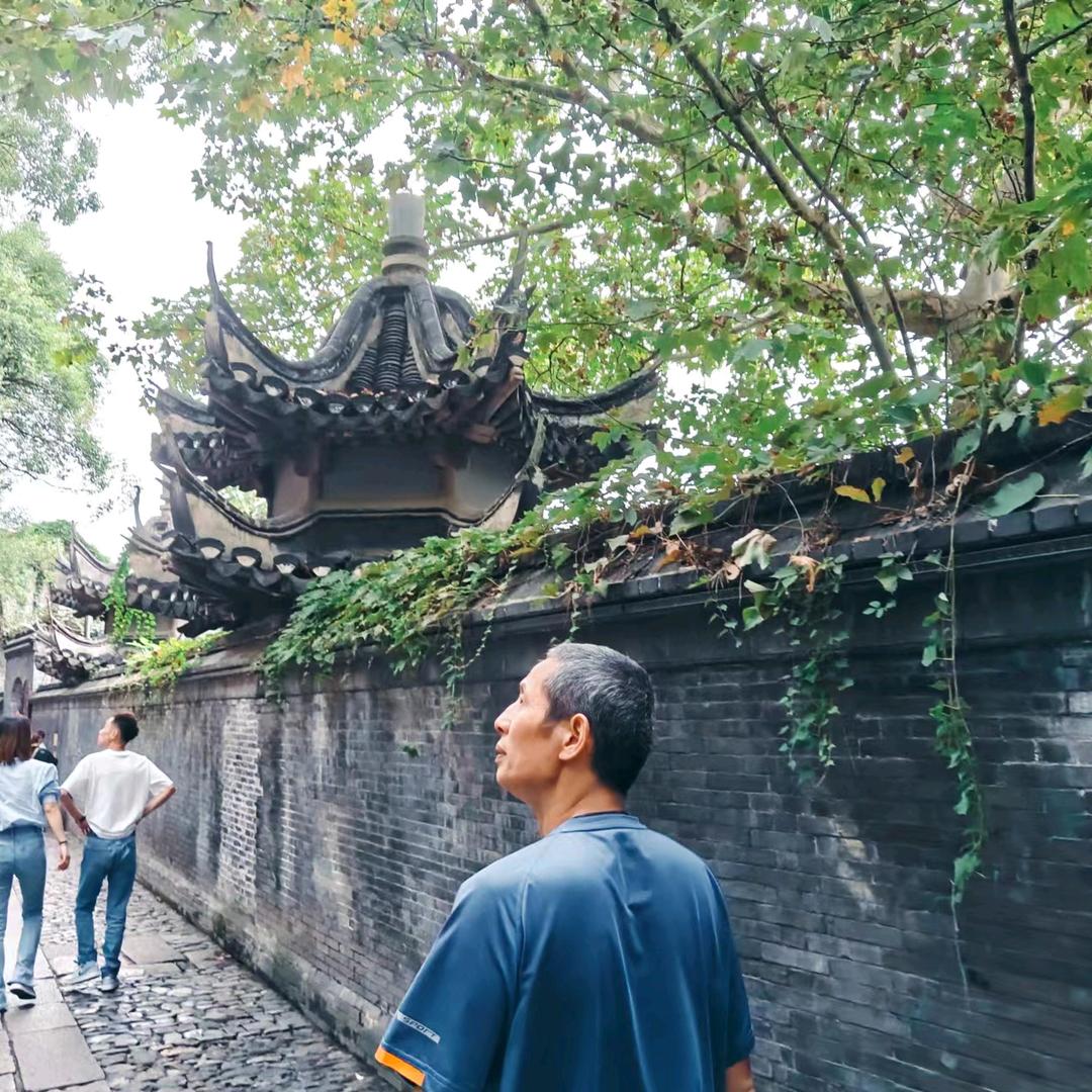 惠源办公何伟(舍得)