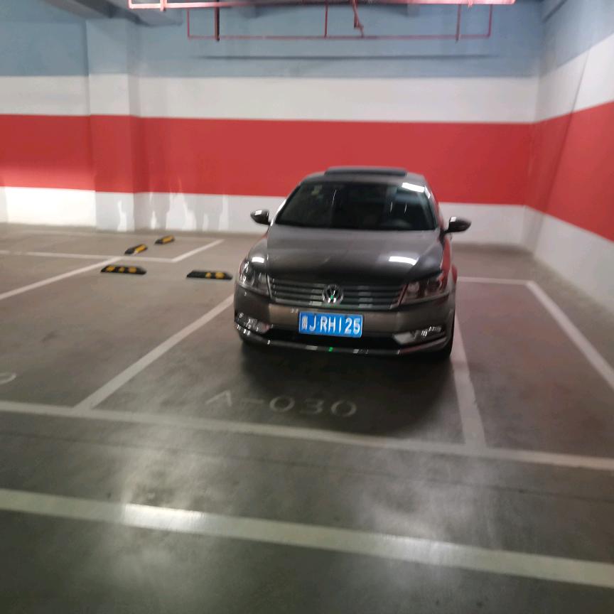 看不出来