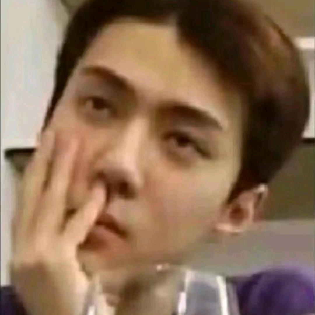 蟑螂老奶怒跳钢管舞🪝方时赫