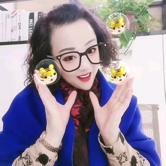 俏媳妇
