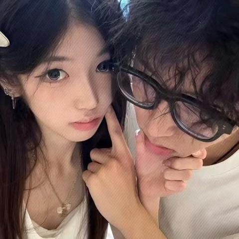 妍芷呦喱