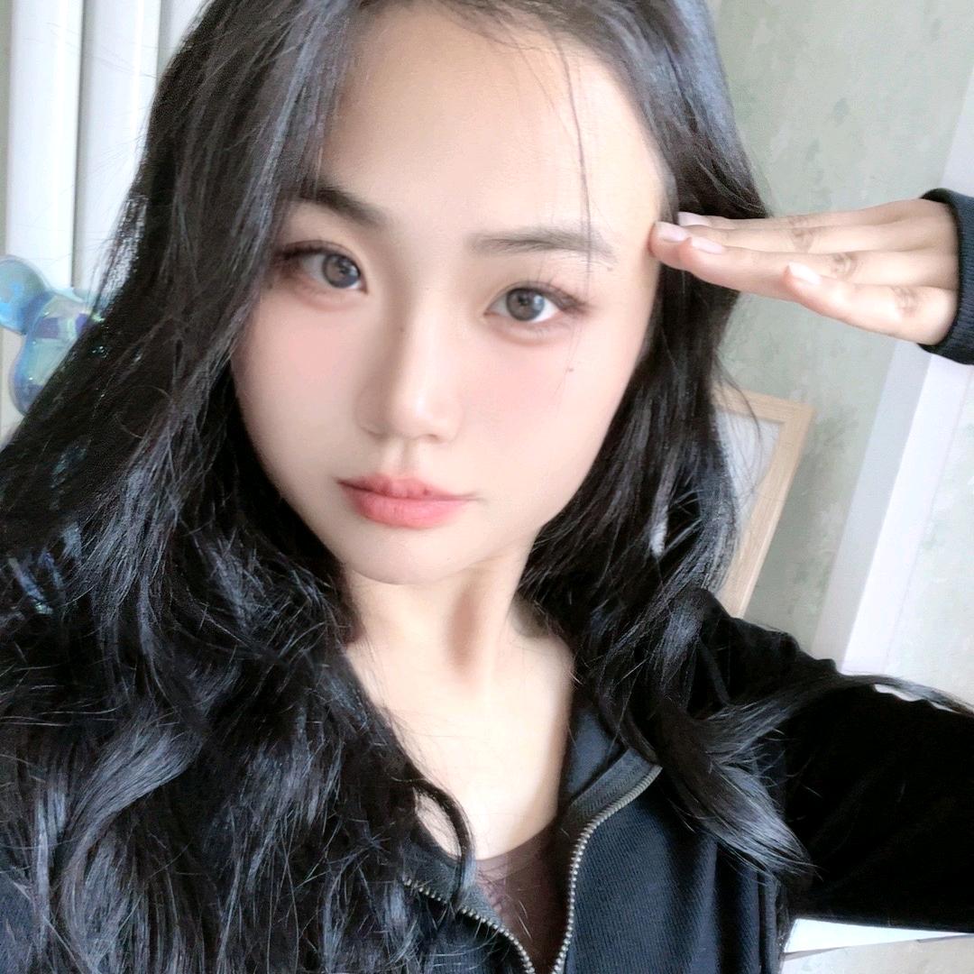 咿咿呀哟🌟
