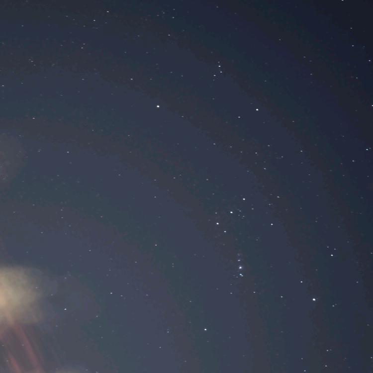 伊伊清河瑞雪落