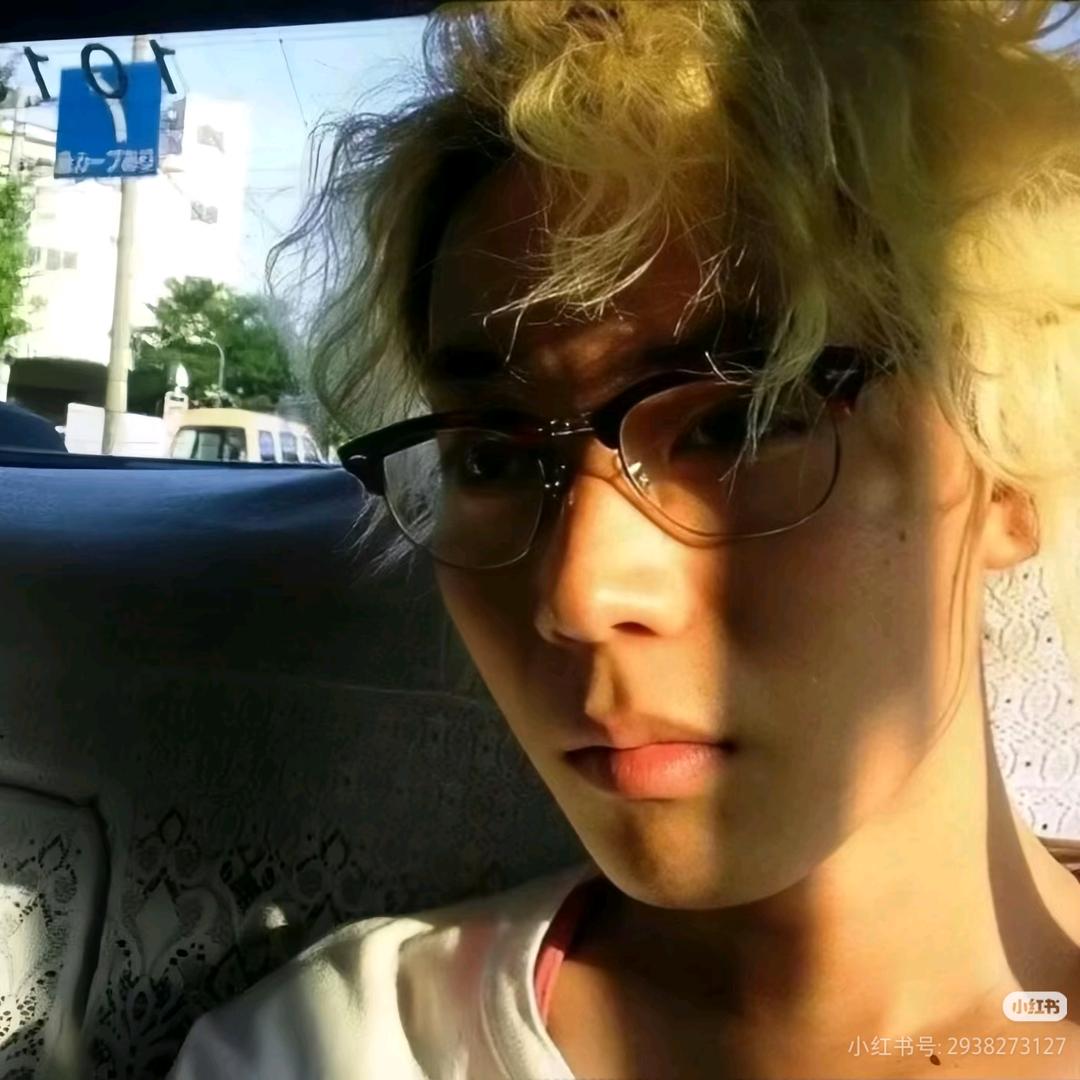 擎天柱下班回家寂寞点两个网约车过夜