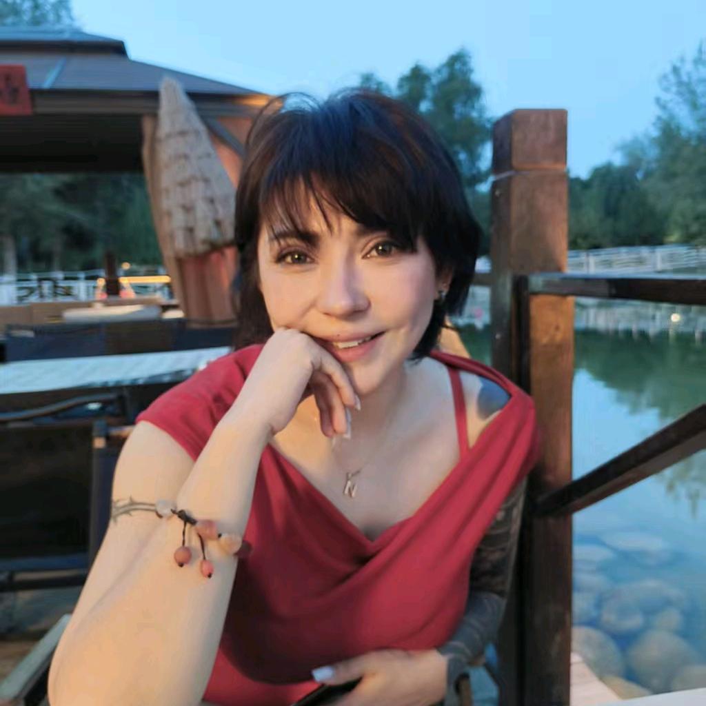 蕉珀VENKI努努
