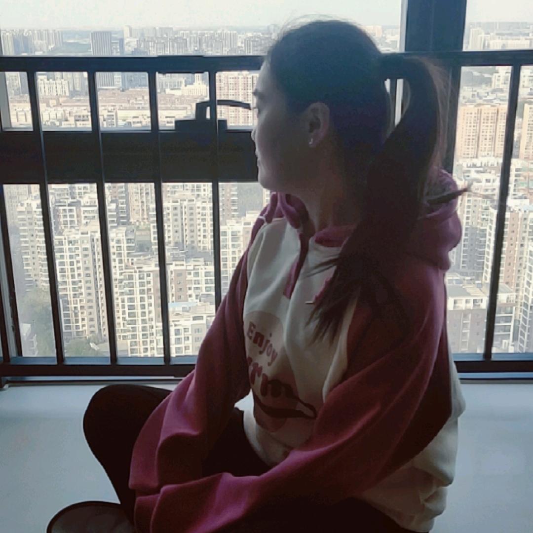 @张–🌻