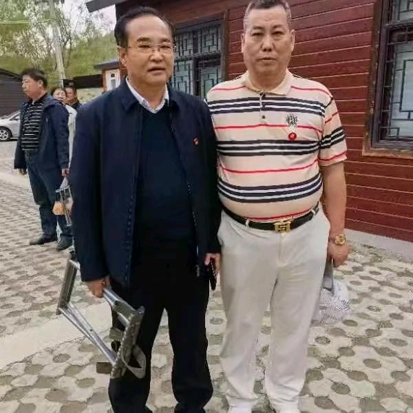 深圳华夏广  盛世纪置业发展有限公司