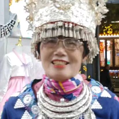 甜甜的笑 张村