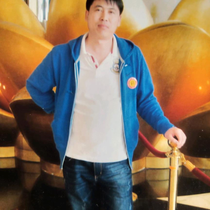 《老梁》