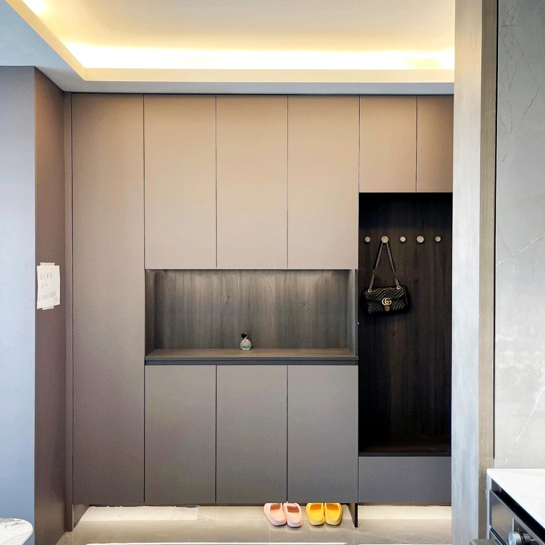 定  制 衣  柜   厂