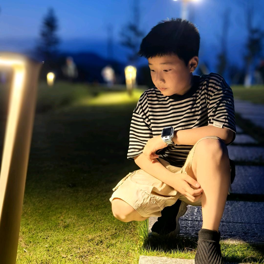 杨杨小孩哥
