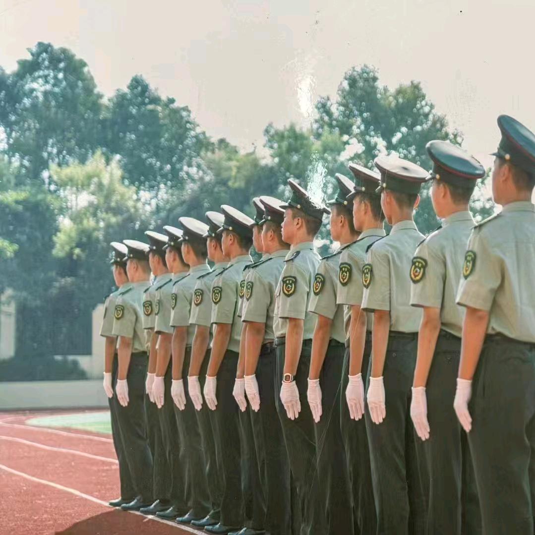 贵阳铁路工程学校-冷老师