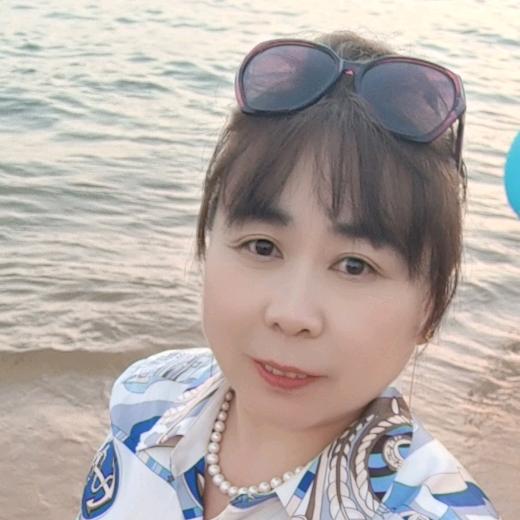 亮姐穿搭