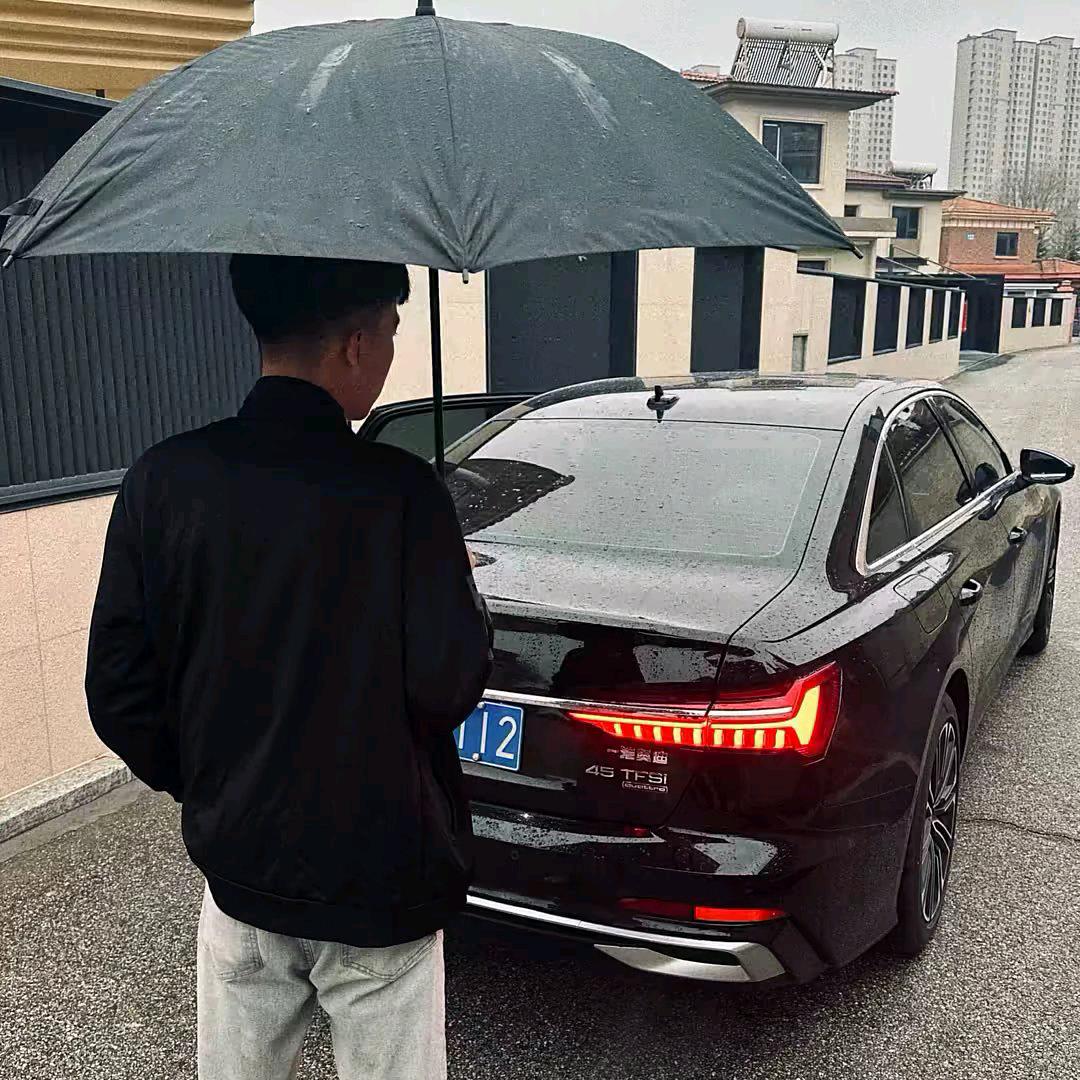 江南的烟雨.