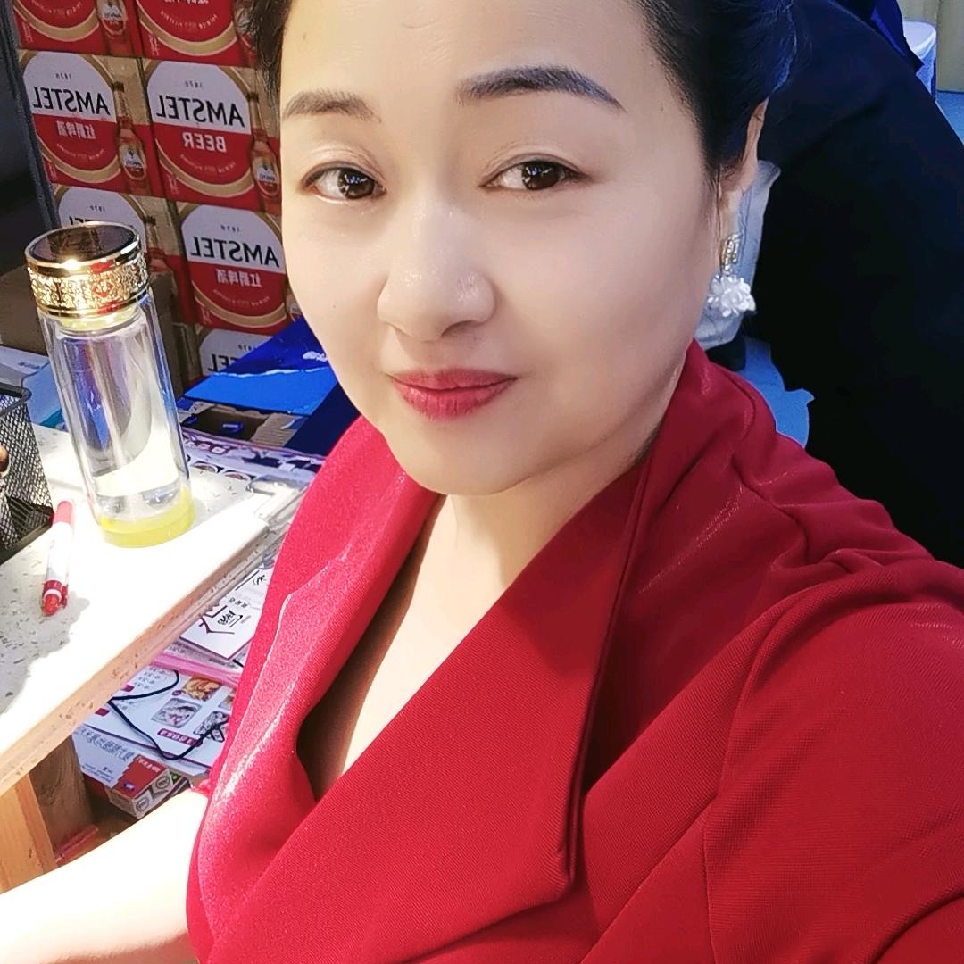 刘家大院东北铁锅炖店