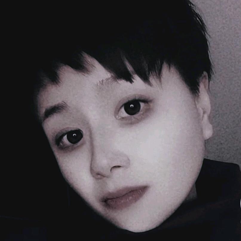LiLi姐