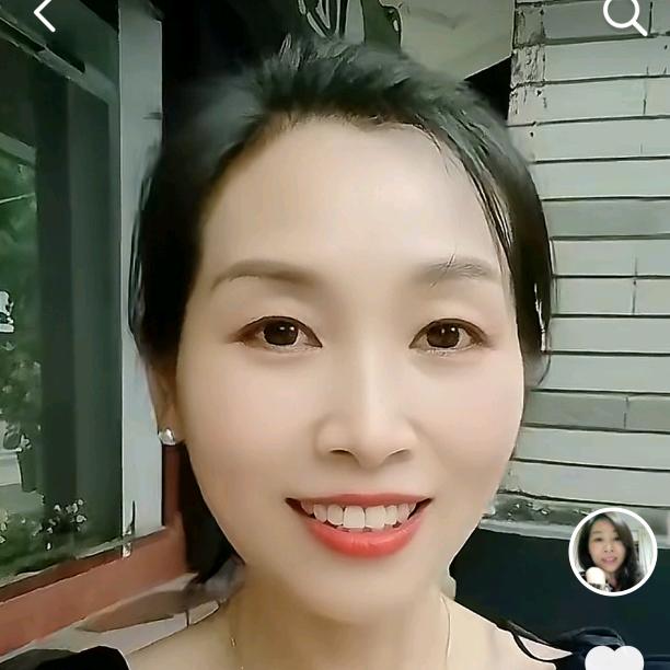 红色丽人众缘商行