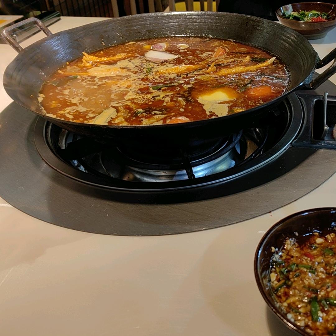 （是一群快乐的小先生）